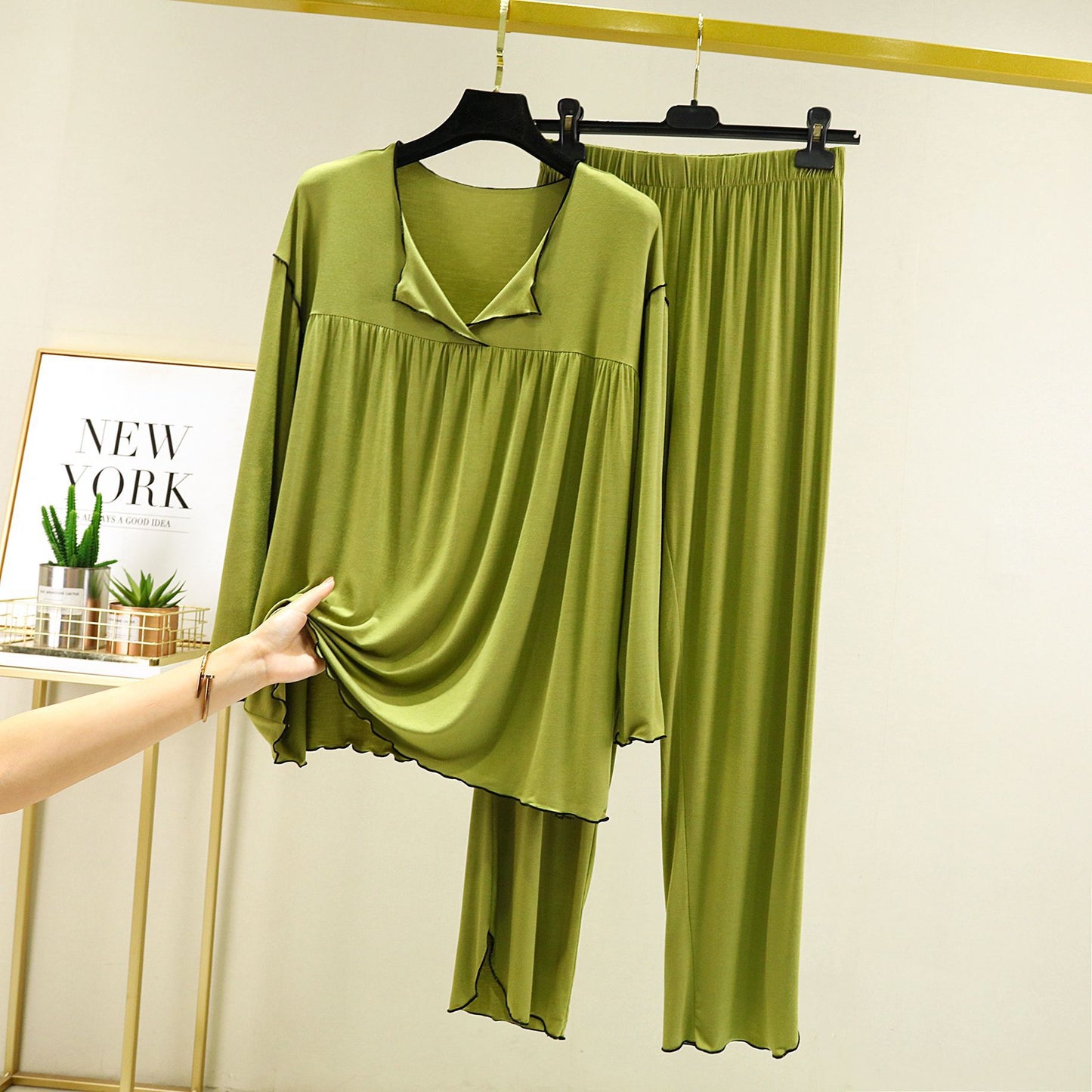 Femenza™ Long Sleeve Straight Pants Loungewear Set