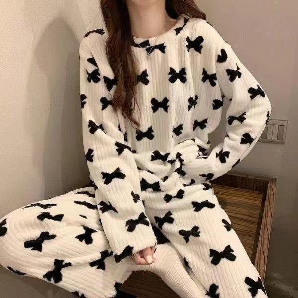 Femenza™ Women's Cute Coral Fleece Warm Thickened Loungewear